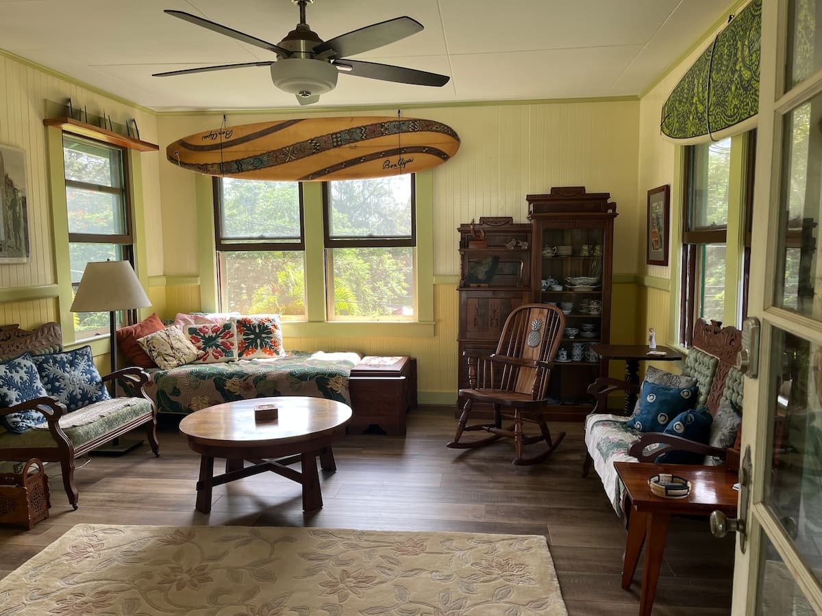Home in Papaikou · ★4.93 · 1 bedroom · 1 bed · 1 shared bath - Photo 2
