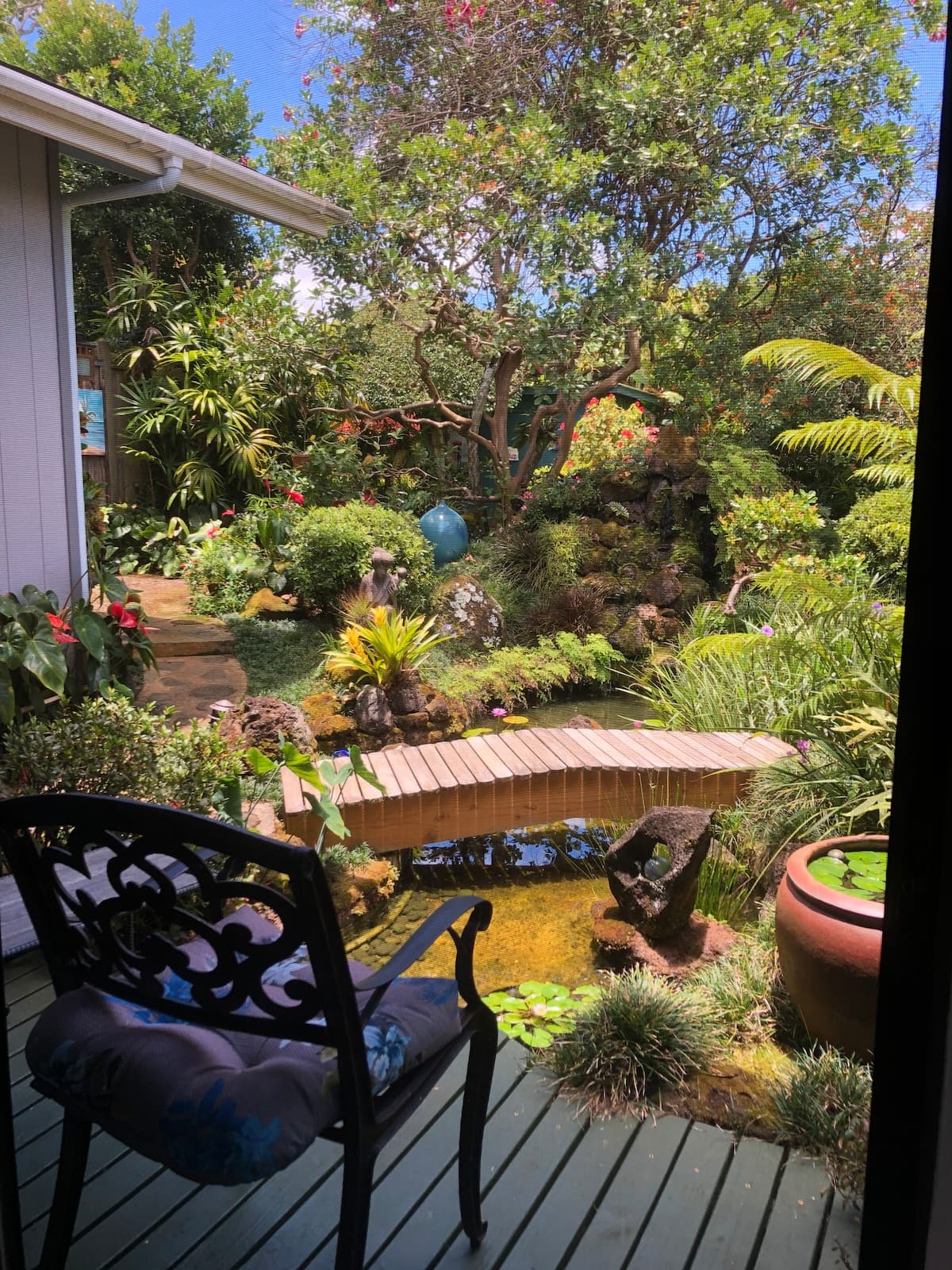 Place to stay in Kapaa · ★5.0 · 1 bedroom · 1 bed · 1 private bath - Photo 1