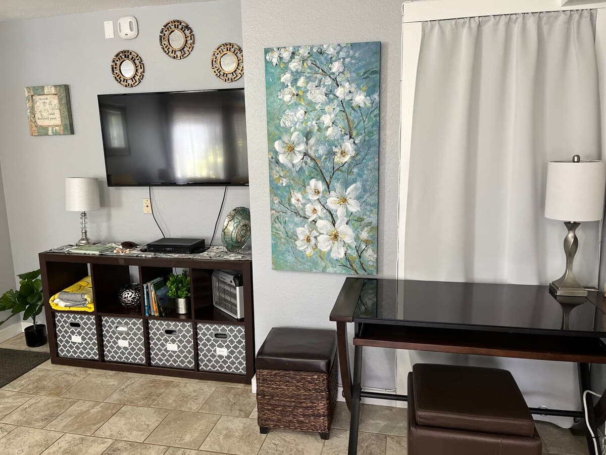 Condo in Princeville · ★4.81 · 1 bedroom · 4 beds · 1 private bath - Photo 3