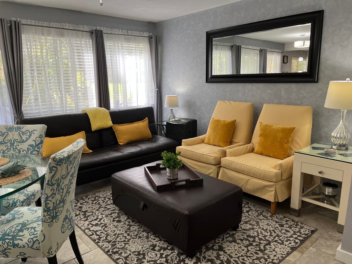 Condo in Princeville · ★4.81 · 1 bedroom · 4 beds · 1 private bath - Photo 4