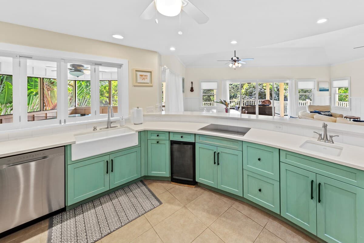 Home in Princeville · ★4.98 · 4 bedrooms · 5 beds · 2.5 private baths - Photo 2