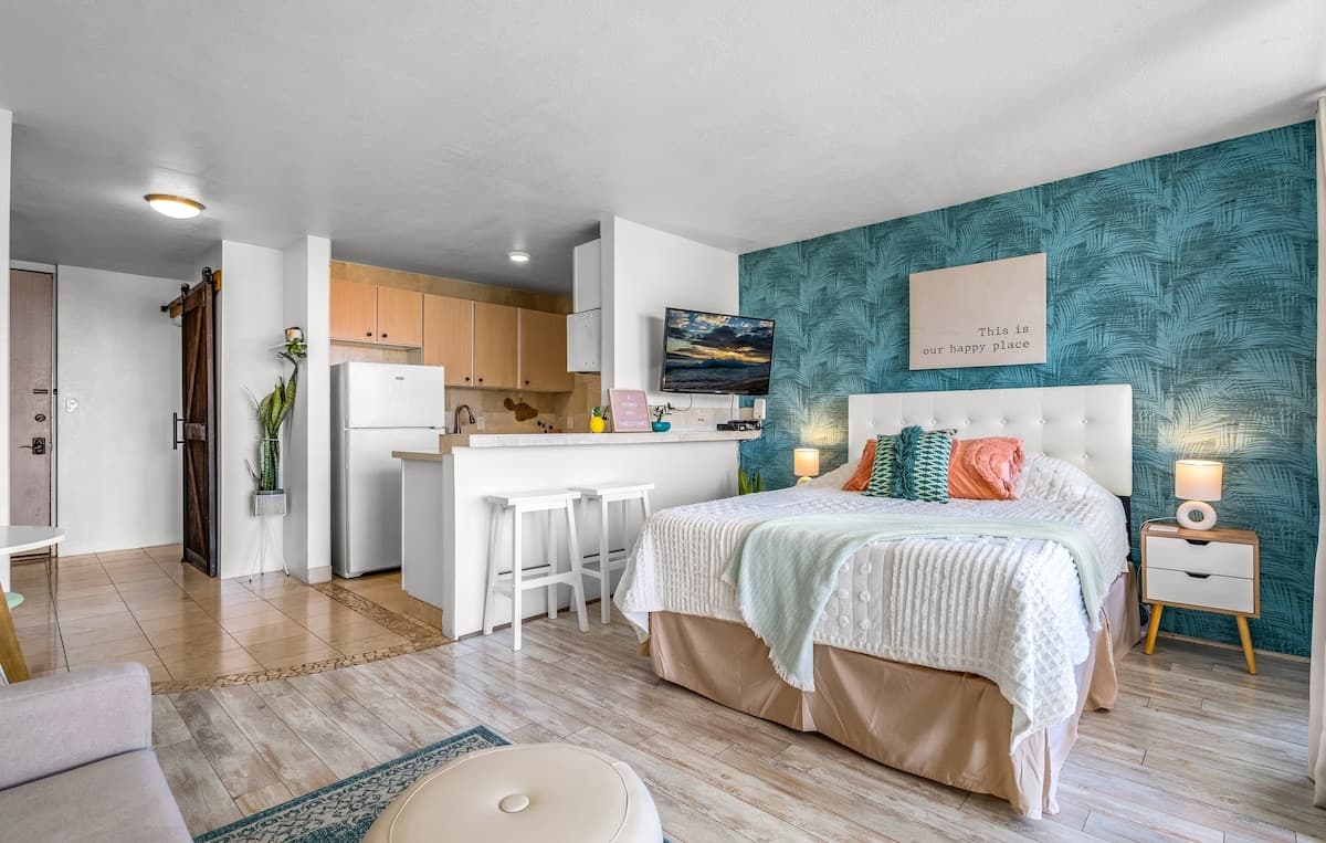 Condo in Kihei · ★4.85 · Studio · 1 bed · 1 bath - Photo 5