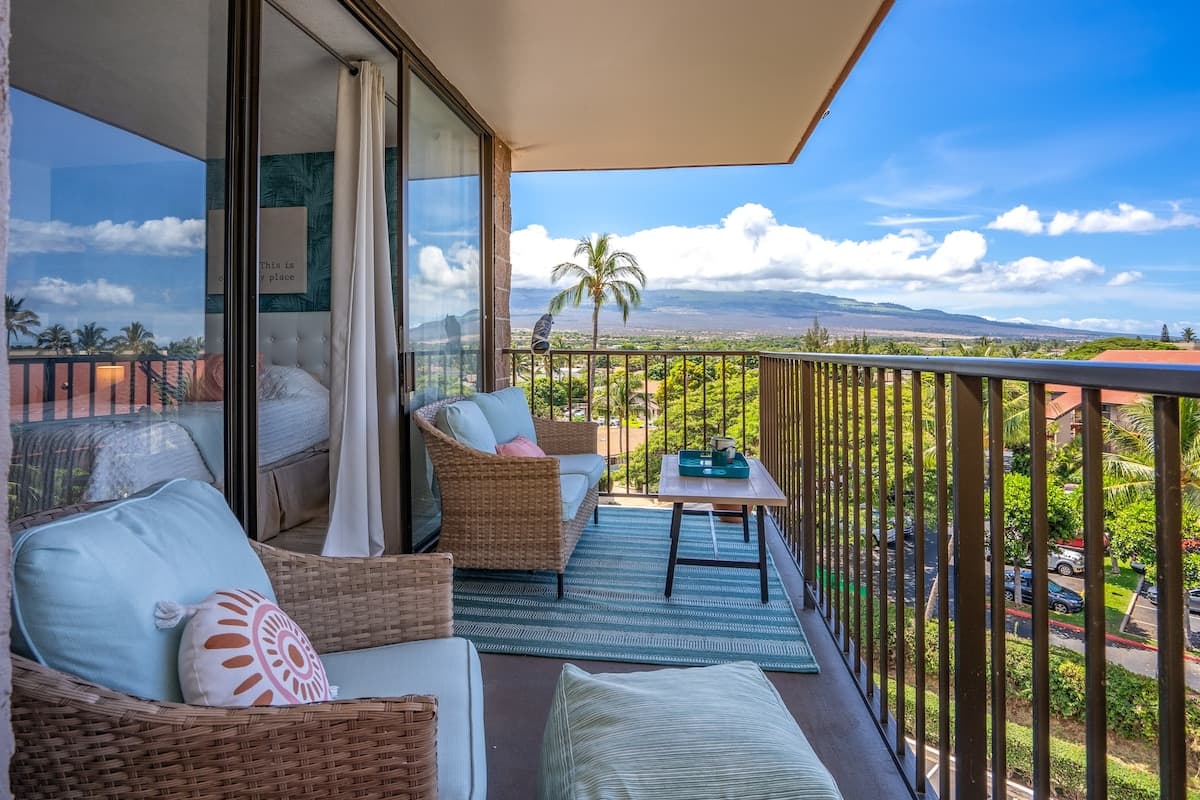 Condo in Kihei · ★4.85 · Studio · 1 bed · 1 bath - Photo 3