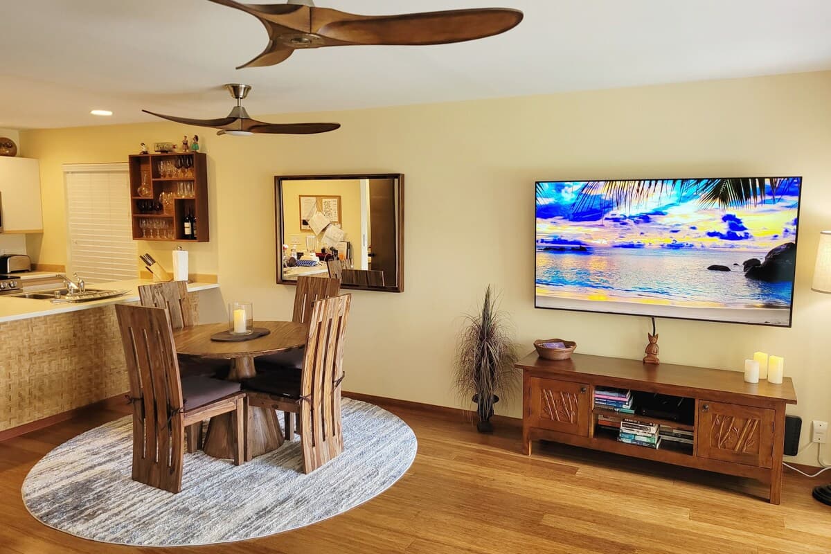 Condo in Kihei · ★4.82 · 1 bedroom · 1 bed · 2 private baths - Photo 2