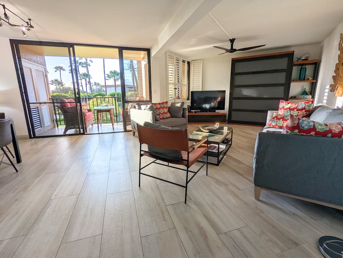 Condo in Kihei · ★4.86 · 2 bedrooms · 3 beds · 2 private baths - Photo 1