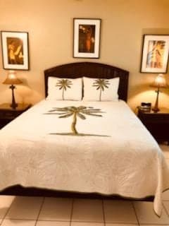 Condo in Wailuku · ★4.93 · 2 bedrooms · 2 beds · 2 baths - Photo 4