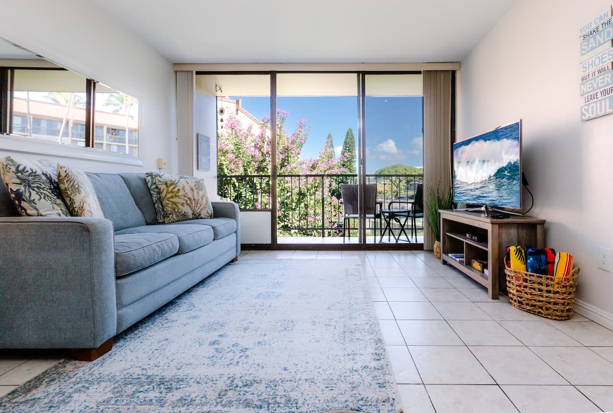 Condo in Kihei · ★4.91 · 2 bedrooms · 3 beds · 2 private baths - Photo 3