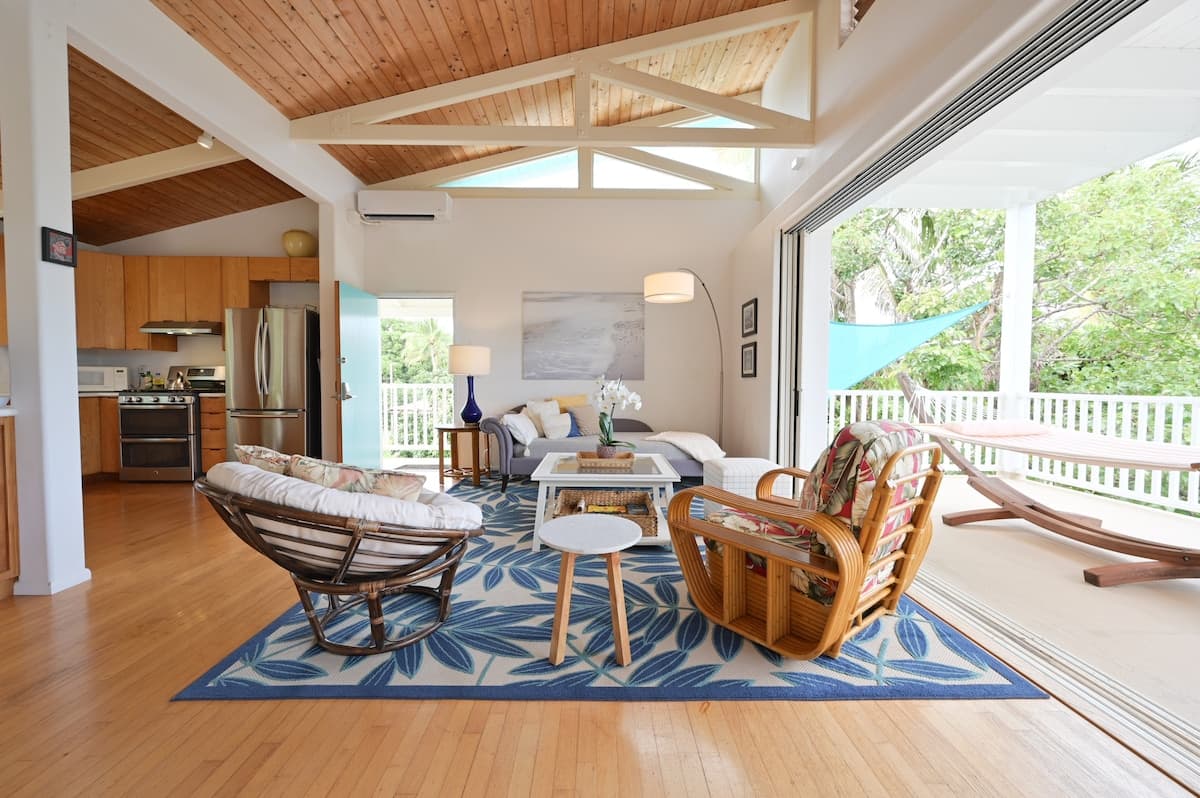 Villa in Pahoa · ★4.8 · 3 bedrooms · 5 beds · 2 baths - Photo 1