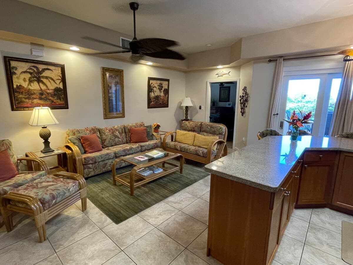 Condo in Kailua-Kona · ★4.94 · 2 bedrooms · 3 beds · 2 baths - Photo 1