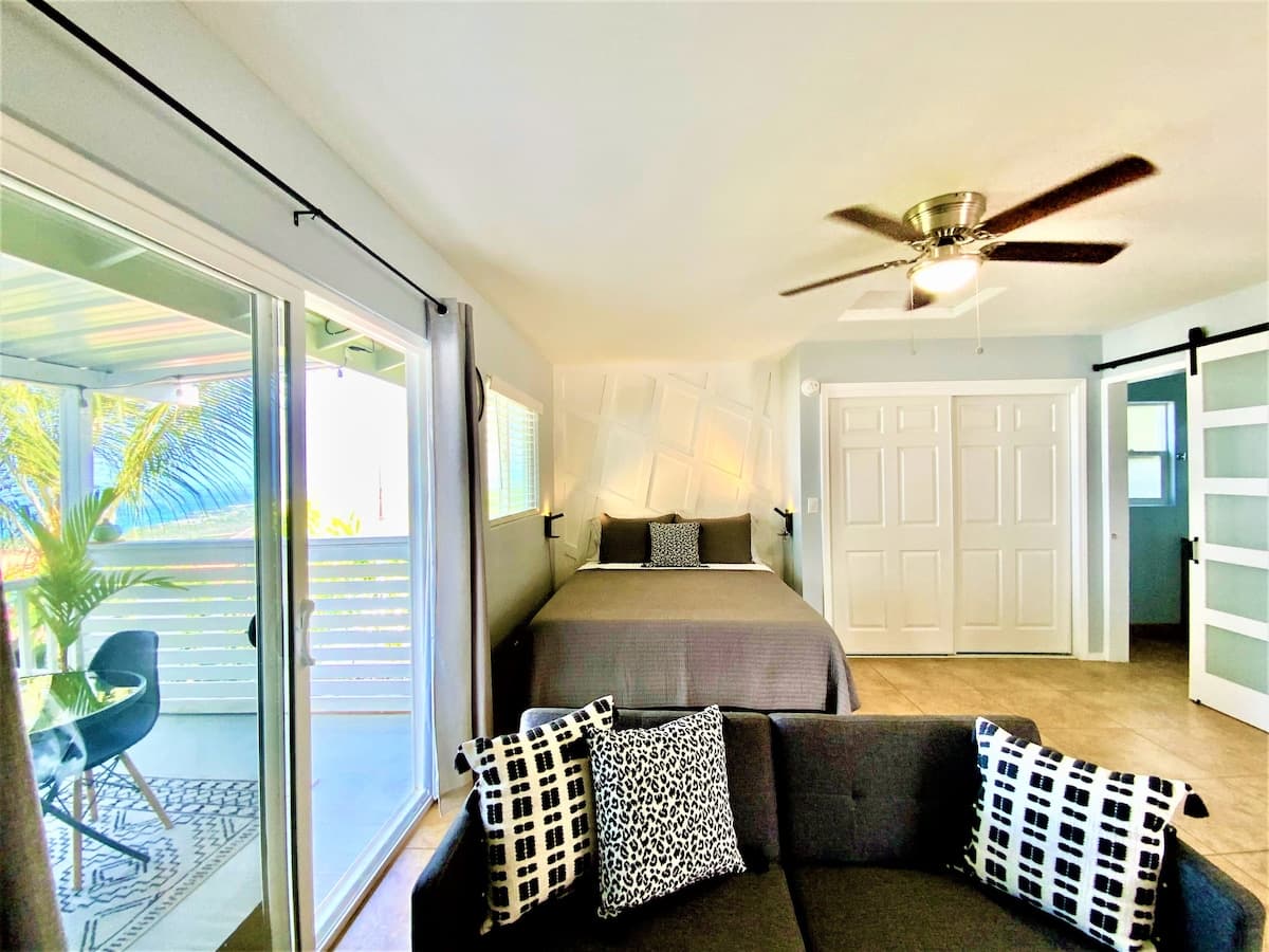 Guesthouse in Kailua-Kona · ★4.98 · Studio · 1 bed · 1 bath - Photo 1