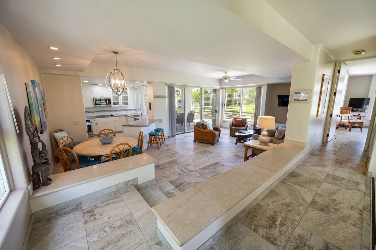 Condo in Kihei · ★4.84 · 2 bedrooms · 3 beds · 2 shared baths - Photo 4