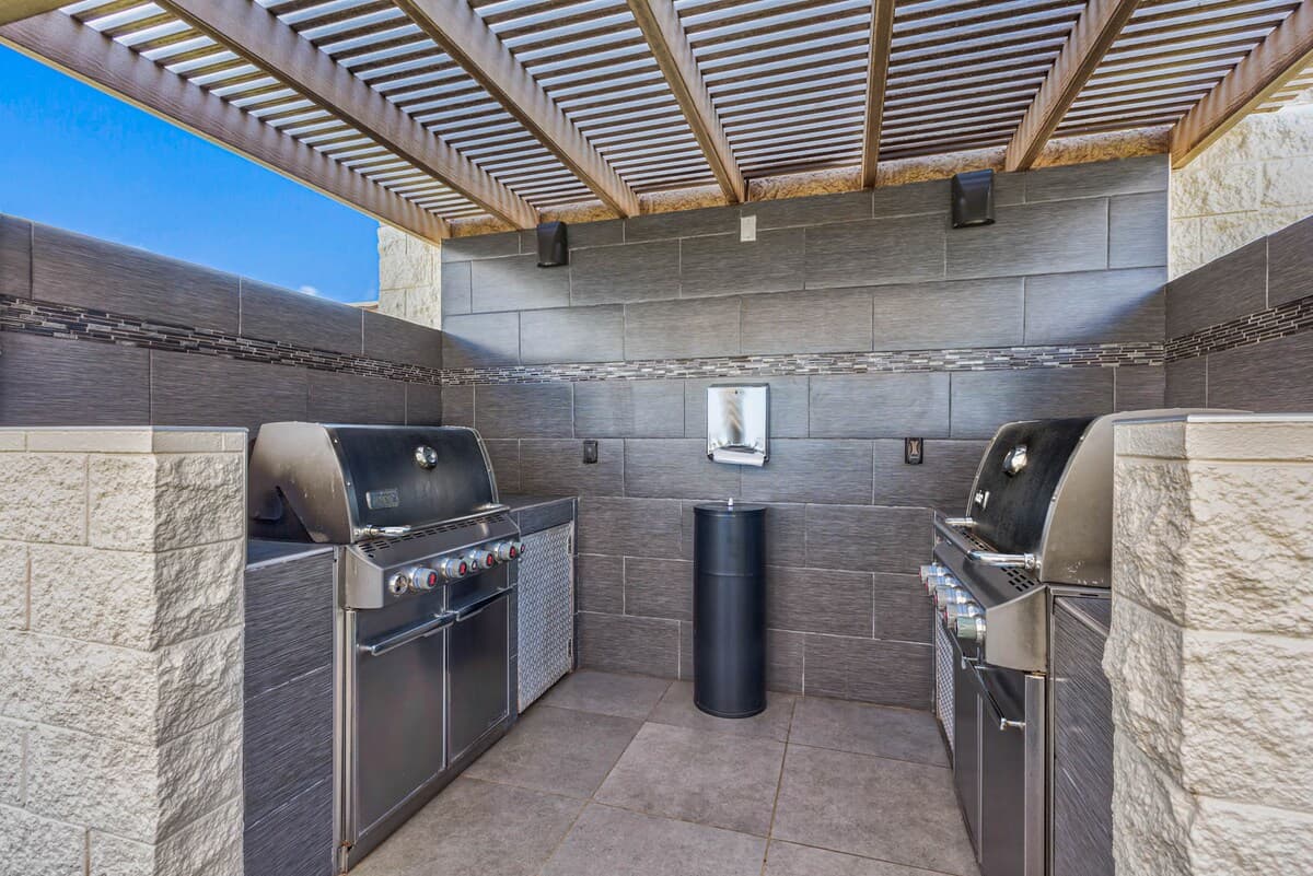 Condo in Kihei · ★4.91 · 3 bedrooms · 4 beds · 2 baths - Photo 1