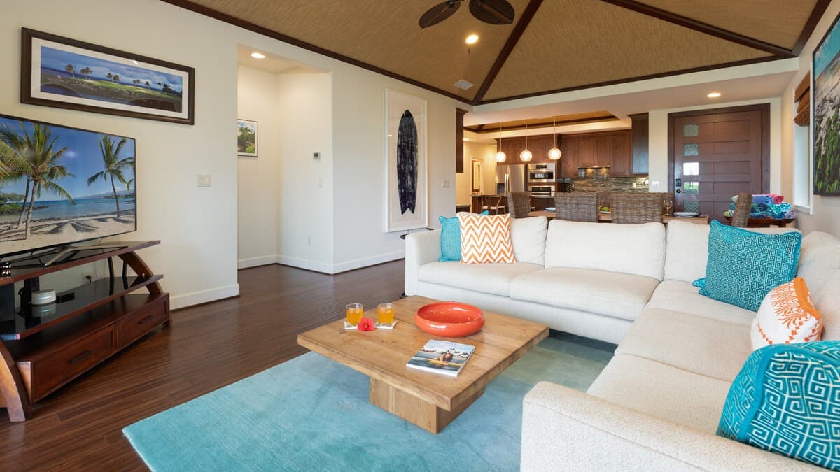 Townhouse in Waimea · ★5.0 · 3 bedrooms · 5 beds · 2.5 baths - Photo 2