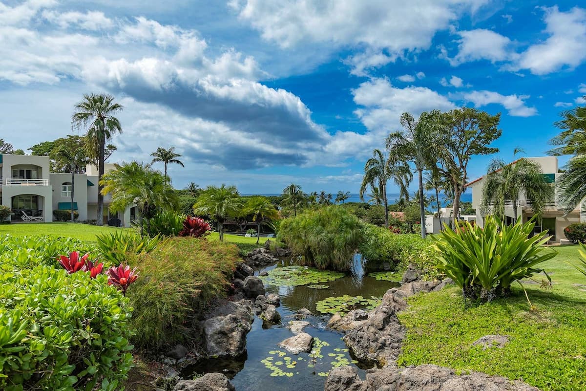 Condo in Kihei · ★4.77 · 2 bedrooms · 3 beds · 2 private baths - Photo 3
