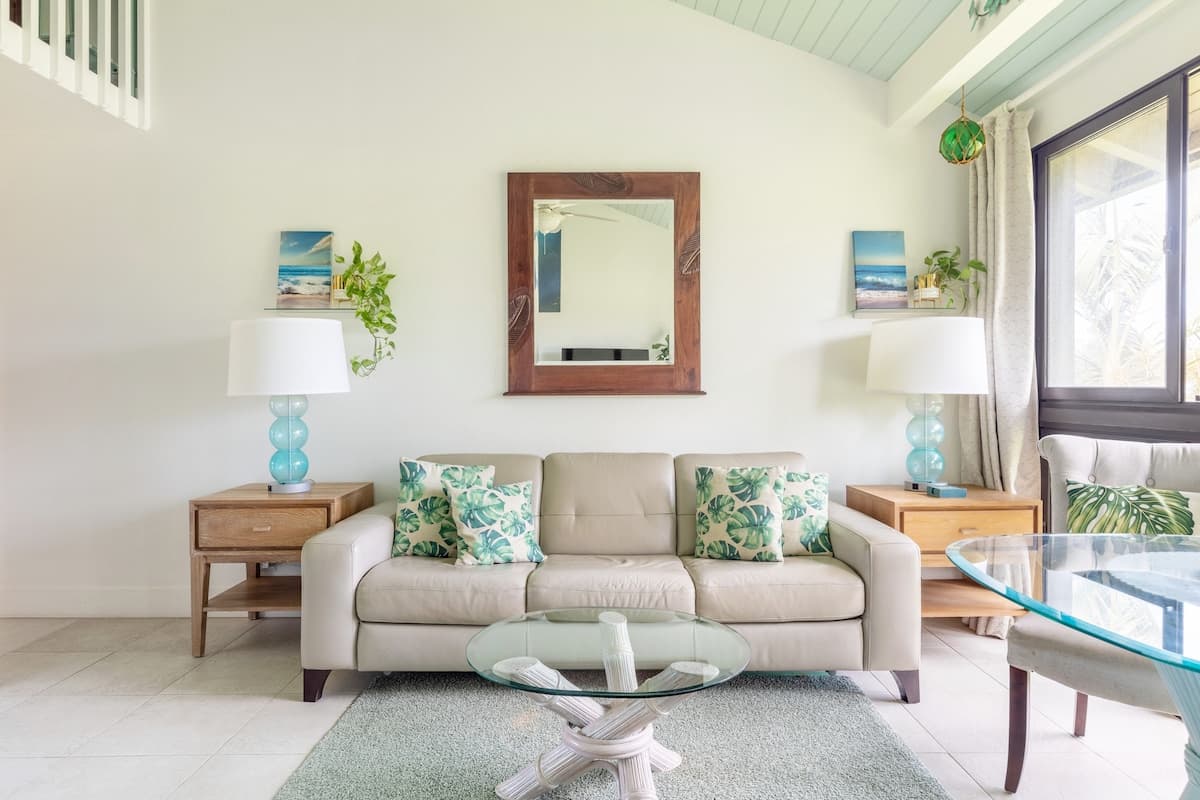 Condo in Kahuku · ★4.87 · 1 bedroom · 2 beds · 1 private bath - Photo 2