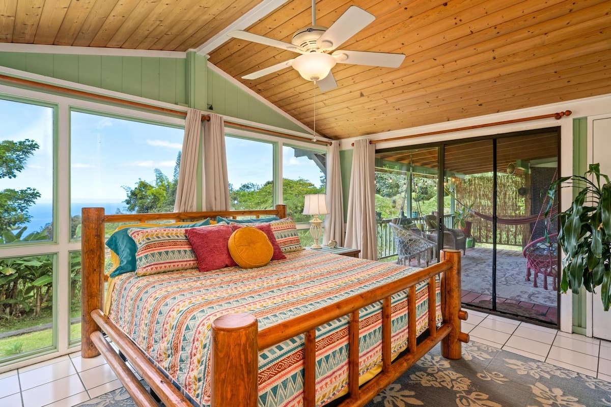 Zen Sanctuary, Jungle Vibes on Mountainside - Photo 1