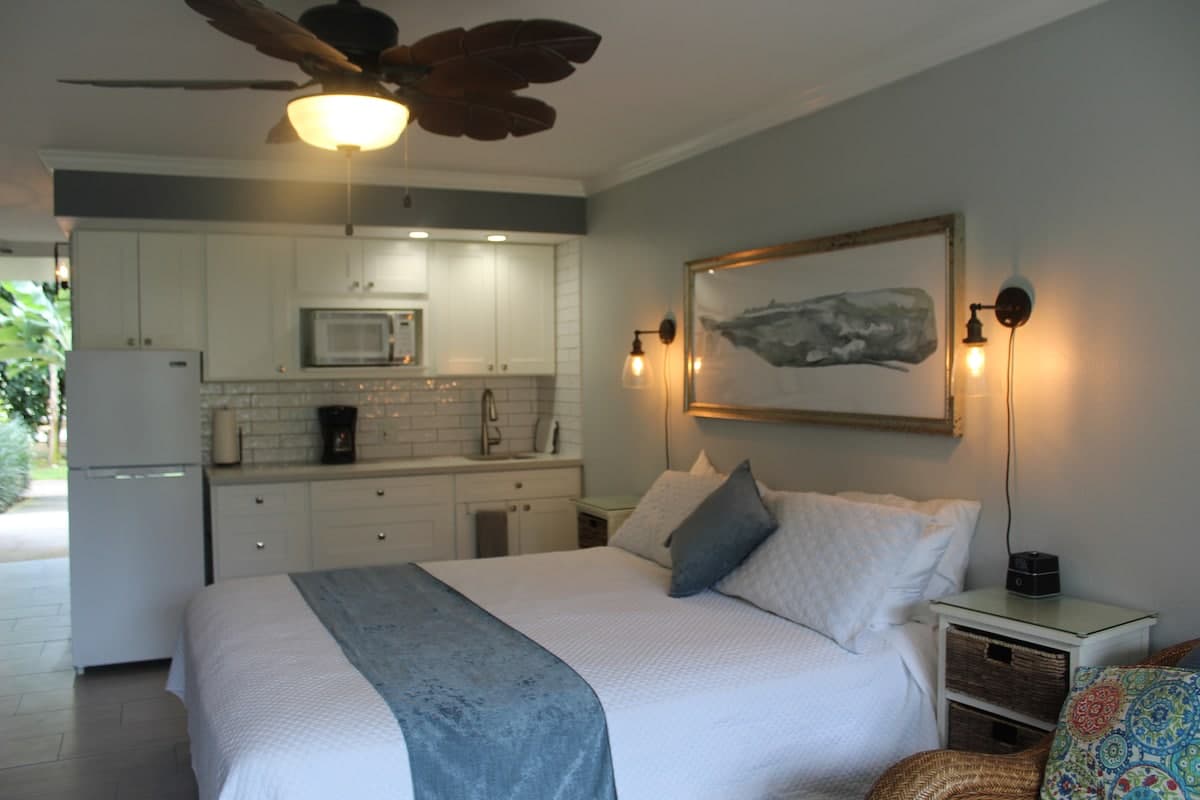 Condo in Kapaa · ★4.86 · Studio · 1 bed · 1 private bath - Photo 5