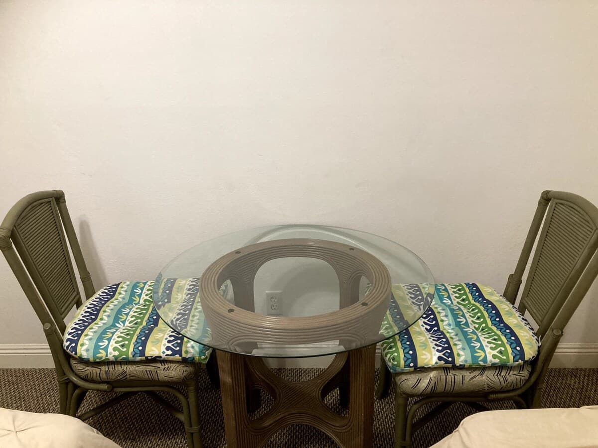Home in Kailua-Kona · ★4.73 · 1 bedroom · 2 beds · 1 shared bath - Photo 1