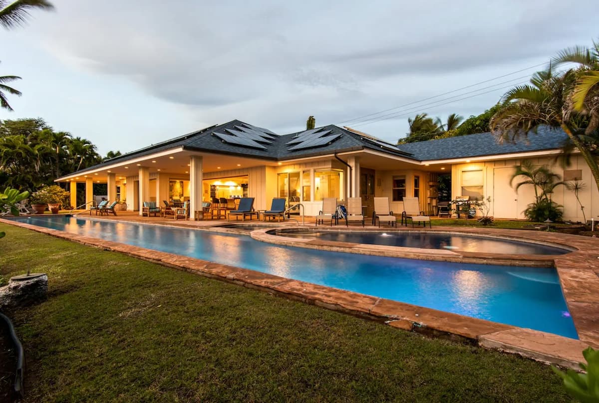 Home in Kihei · ★5.0 · 3 bedrooms · 3 beds · 3 baths - Photo 1