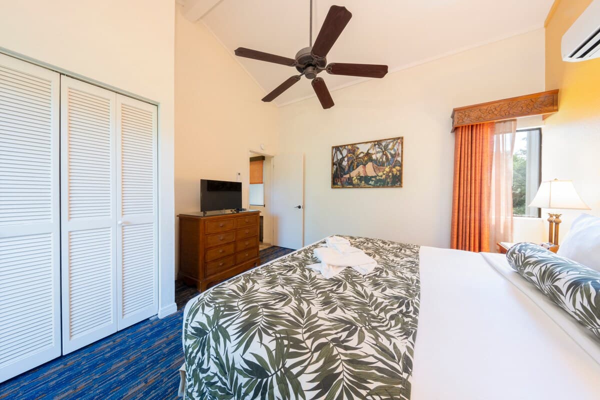 Condo in Kauai · ★4.75 · 1 bedroom · 2 beds · 1 shared bath - Photo 1