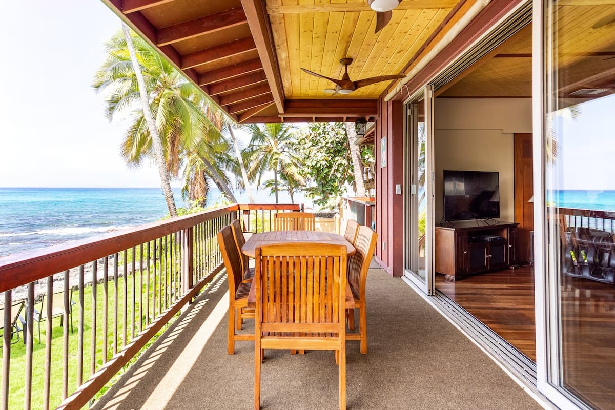 Home in Kailua-Kona · ★4.97 · 3 bedrooms · 3 beds · 3.5 baths - Photo 4