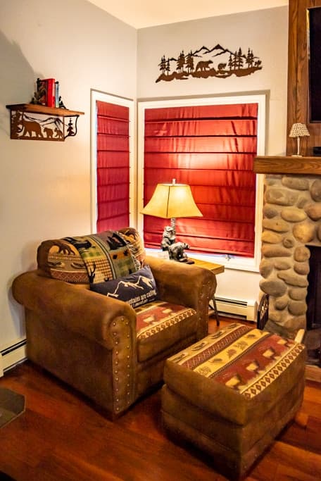 Condo in Incline Village · ★5.0 · 2 bedrooms · 5 beds · 2 private baths - Photo 1