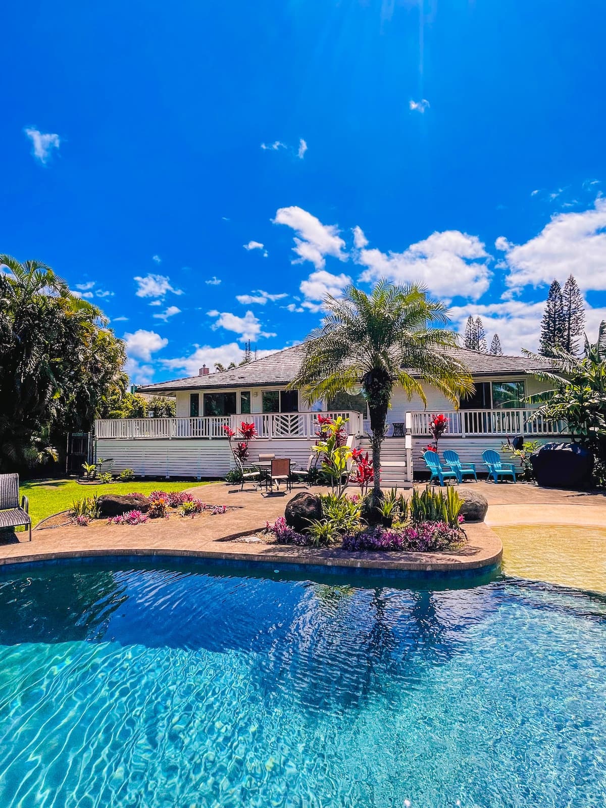 Home in Haiku-Pauwela · ★4.88 · 3 bedrooms · 4 beds · 2 baths - Photo 1