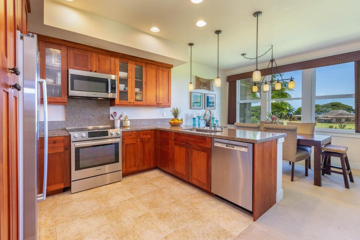 Condo in Koloa · ★4.94 · 2 bedrooms · 4 beds · 2 baths - Photo 4