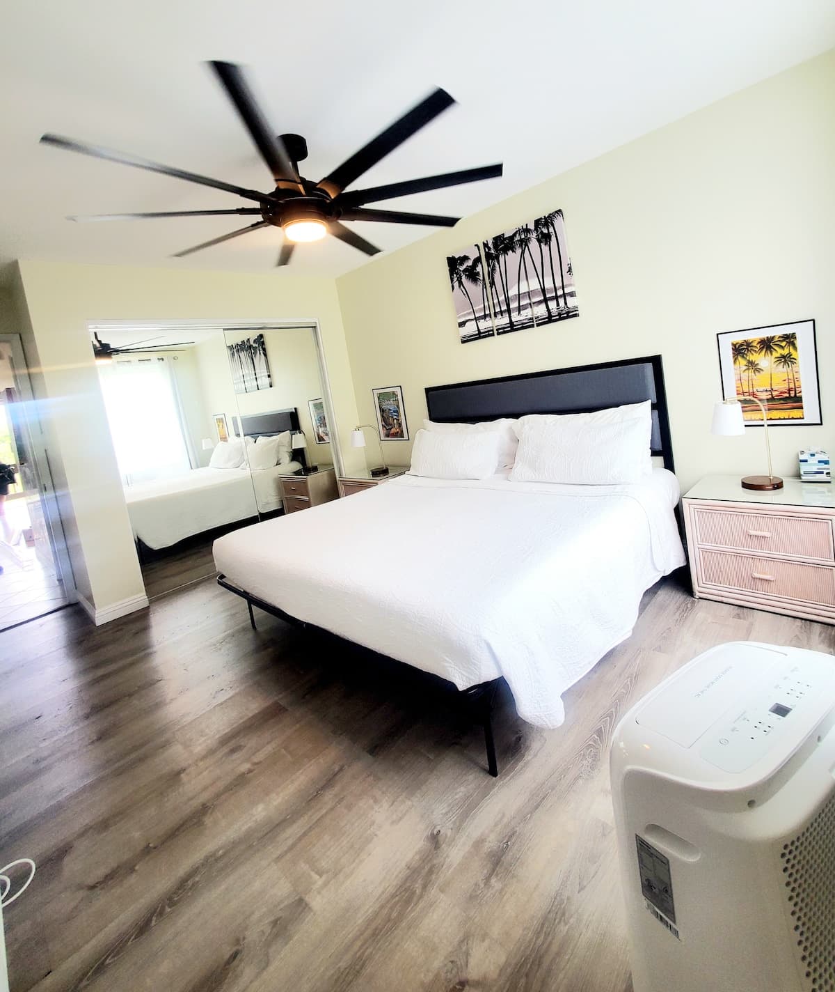 Condo in Lahaina · ★4.84 · 1 bedroom · 2 beds · 1 bath - Photo 2