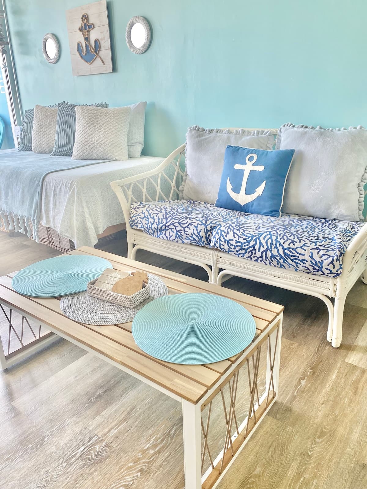 Condo in Honolulu · ★4.82 · Studio · 3 beds · 1 private bath - Photo 2