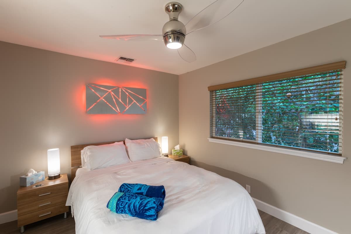 Home in Kailua-Kona · ★4.95 · 1 bedroom · 1 bed · 1 private bath - Photo 1