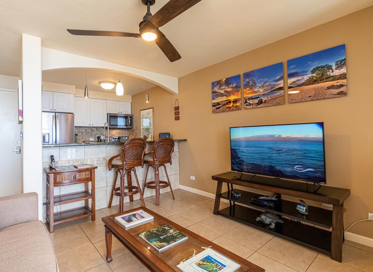 Condo in Kihei · ★4.9 · 1 bedroom · 1 bed · 1 bath - Photo 4