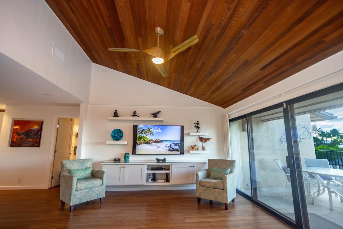 Condo in Kihei · ★4.99 · 2 bedrooms · 3 beds · 2 baths - Photo 3