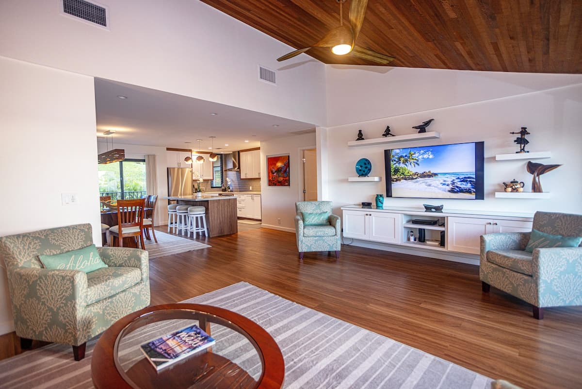 Condo in Kihei · ★4.99 · 2 bedrooms · 3 beds · 2 baths - Photo 1