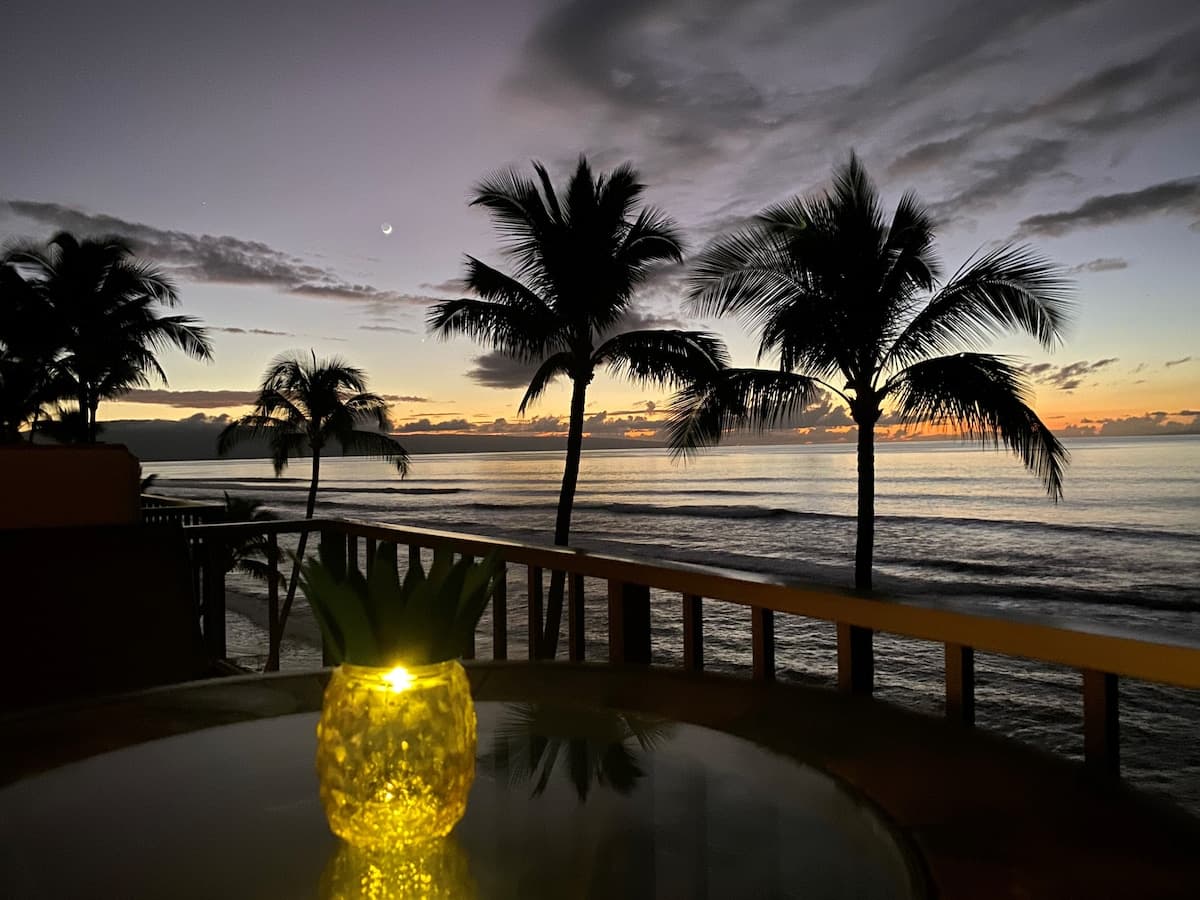 Condo in Lahaina · ★4.97 · Studio · 1 bed · 1 bath - Photo 1