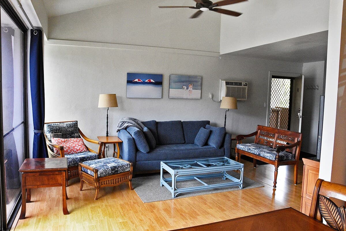 Condo in Kihei · ★4.94 · 2 bedrooms · 3 beds · 1 bath - Photo 1