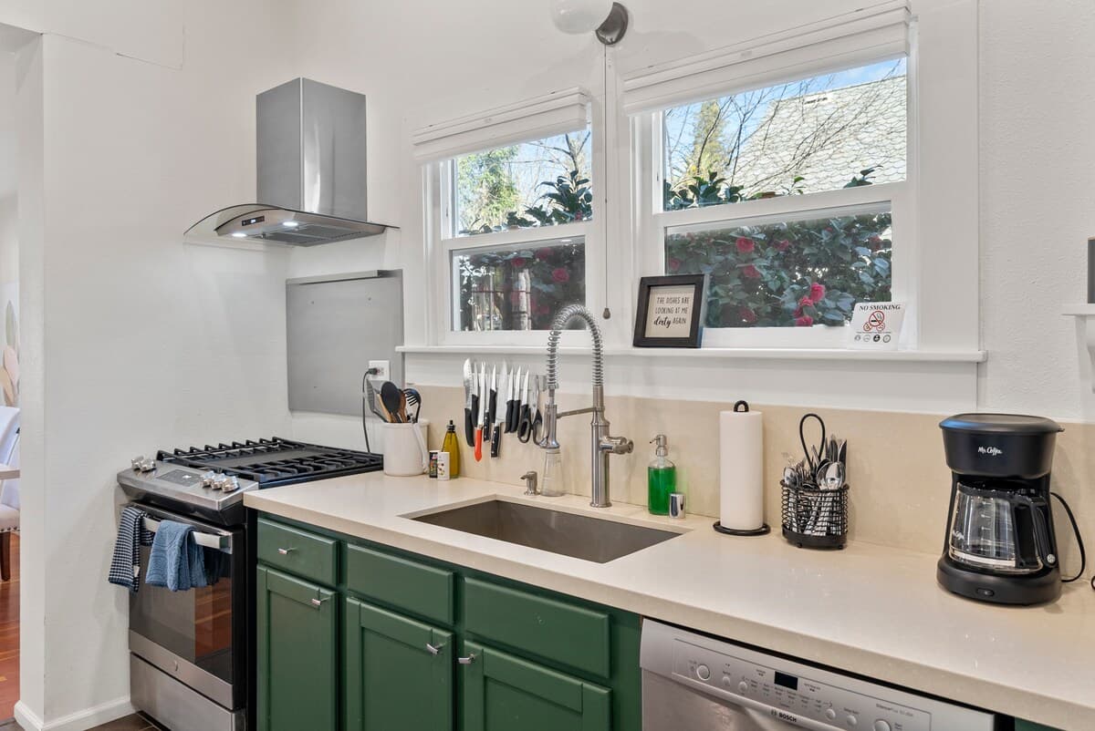 Historic 1880s Napa Home with Hot Tub - Photo 5