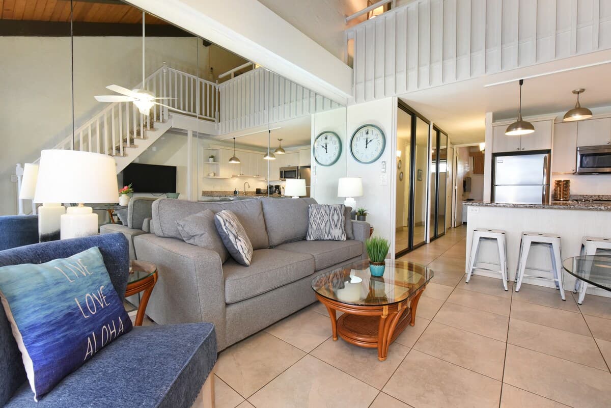 Condo in Lahaina · ★4.84 · 2 bedrooms · 3 beds · 2 private baths - Photo 4