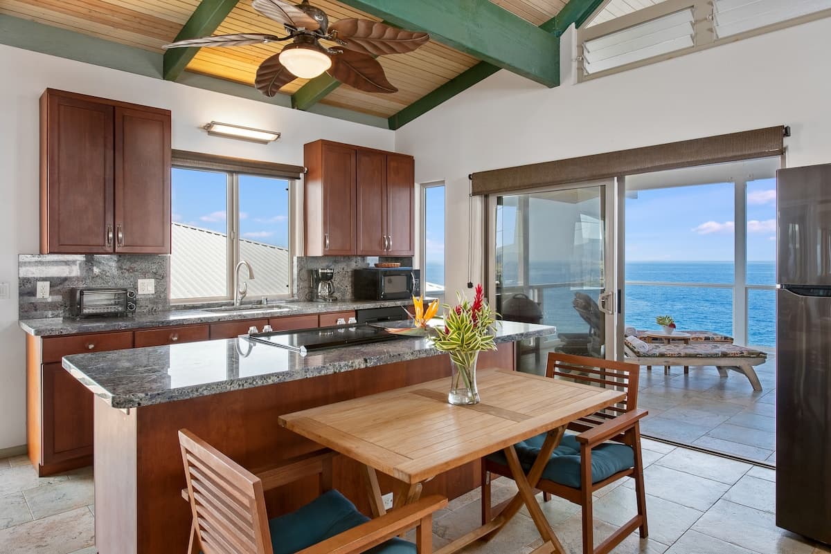 Direct Oceanfront-Polynesian Design-Hale Romantik' - Photo 5
