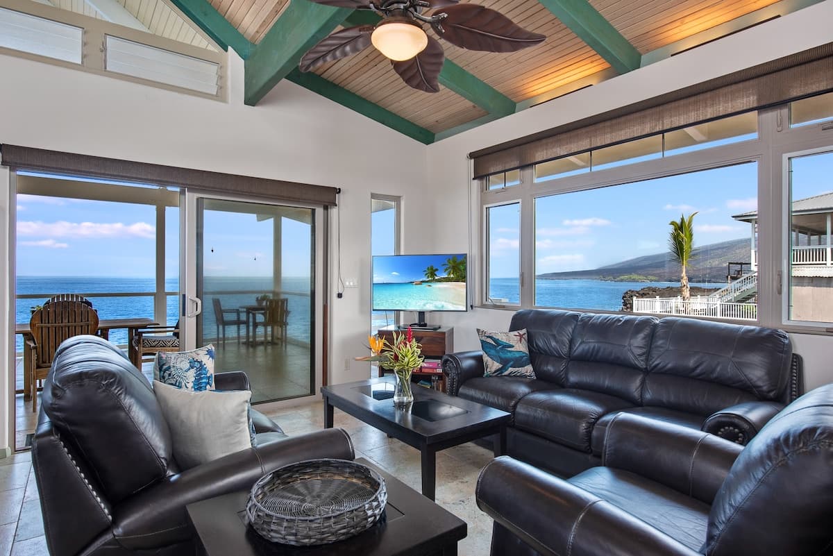 Direct Oceanfront-Polynesian Design-Hale Romantik' - Photo 3