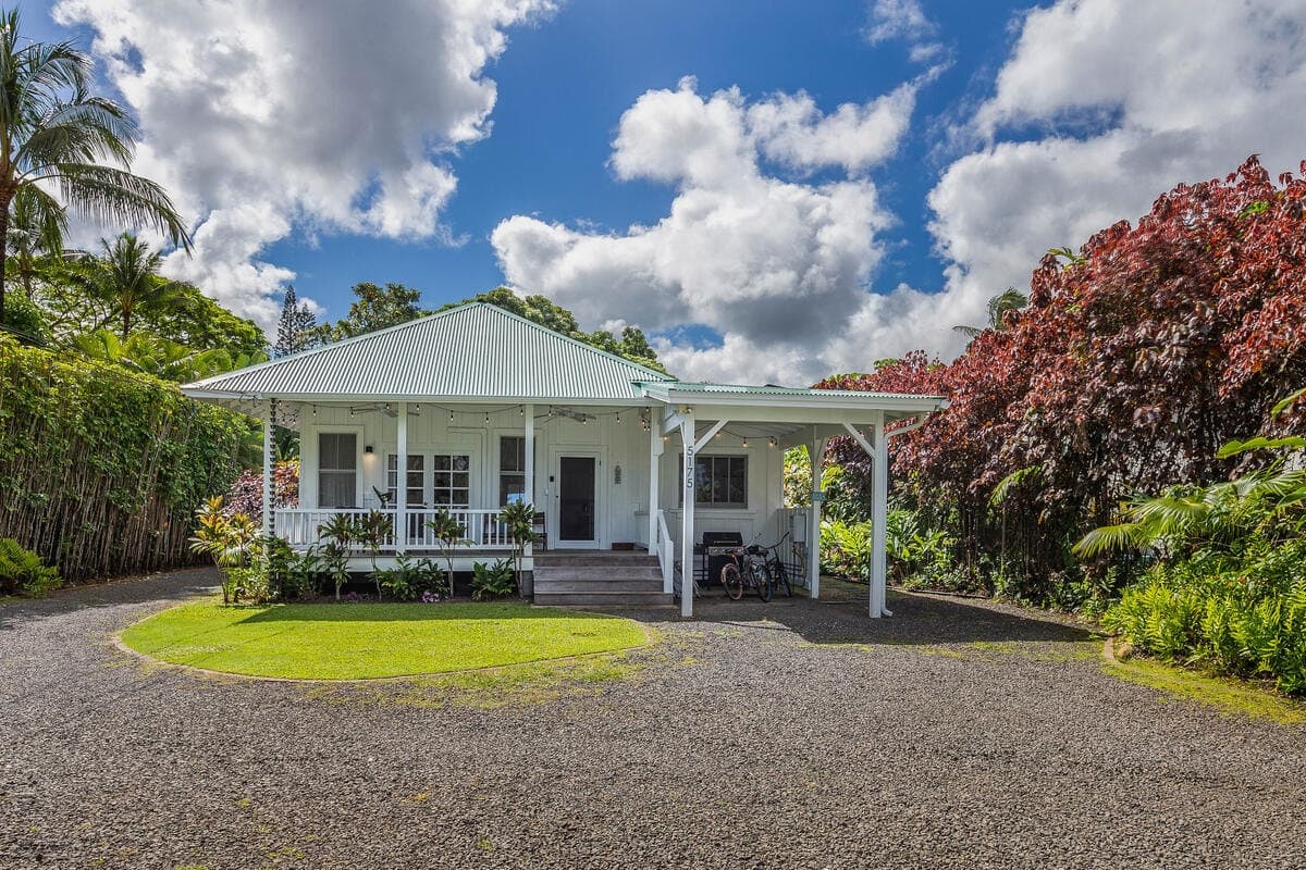 Home in Hanalei · ★4.99 · 3 bedrooms · 4 beds · 2 baths - Photo 1
