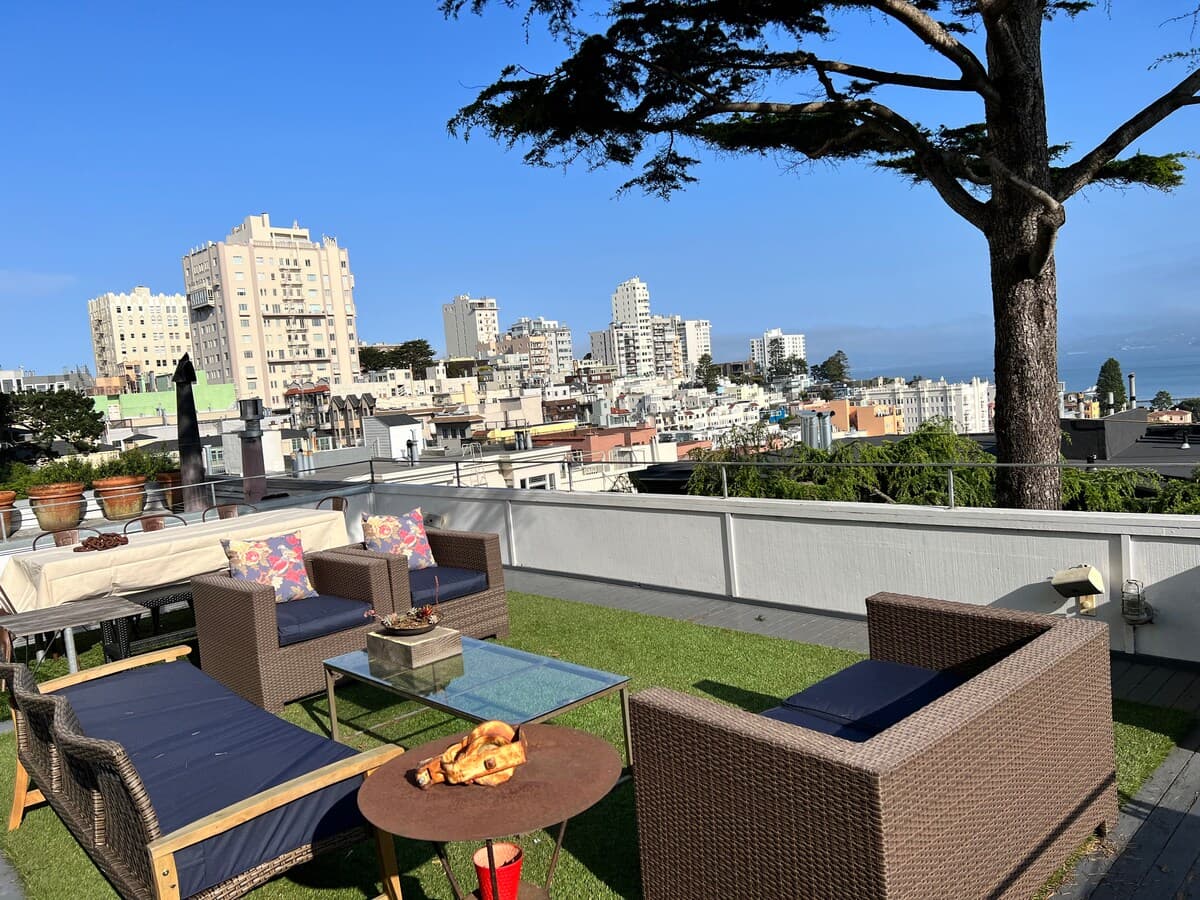Alcatraz Views from Russian Hill Rooftop Deck - Photo 5