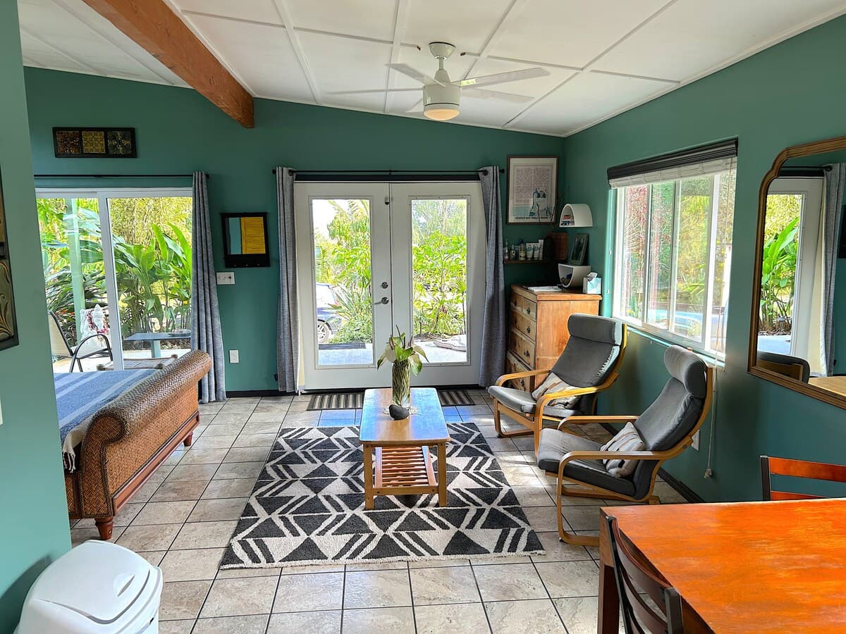Home in Pahoa · ★4.88 · 1 bedroom · 1 bed · 1 bath - Photo 3