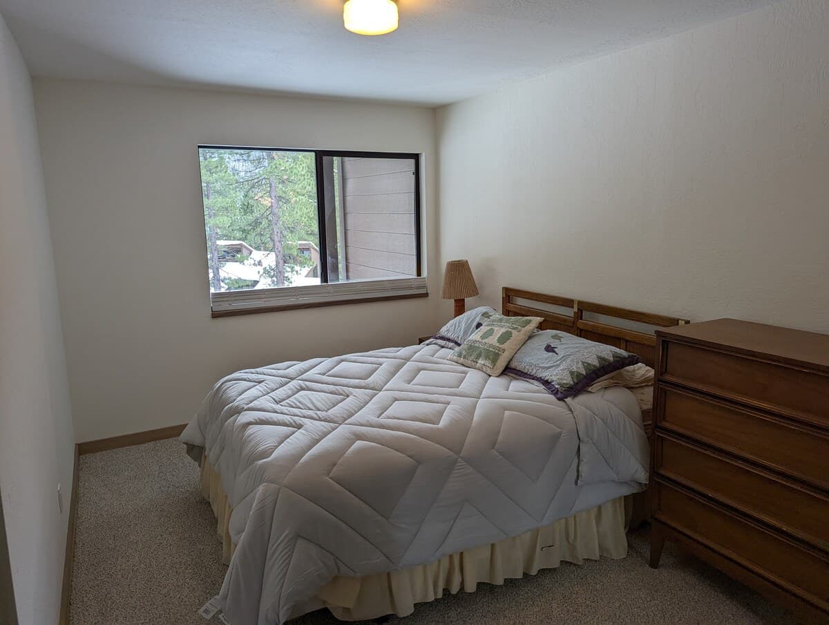 Northstar End-Unit Townhome, Rec Center Access - Photo 3