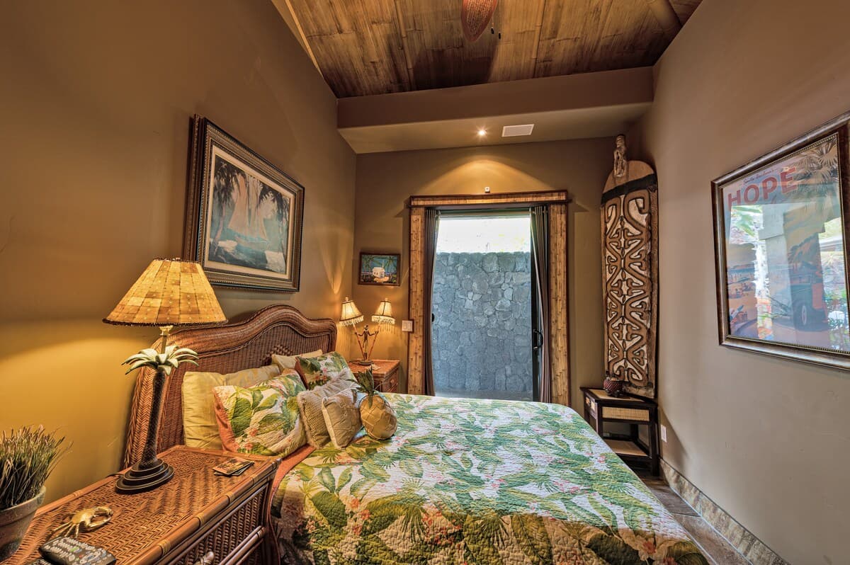 Home in Kailua-Kona · ★4.86 · 4 bedrooms · 4 beds · 3.5 baths - Photo 3