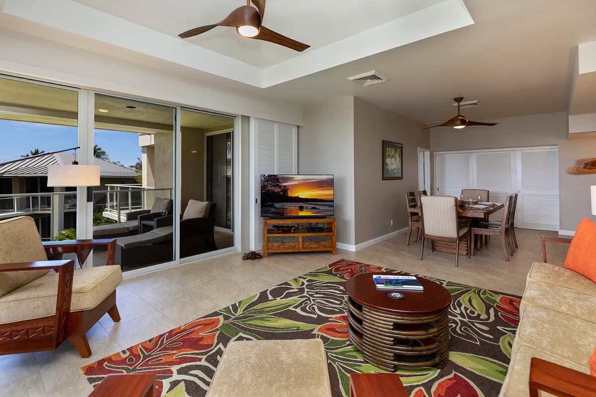Ocean View Penthouse with huge wrap around lanai. - Photo 3