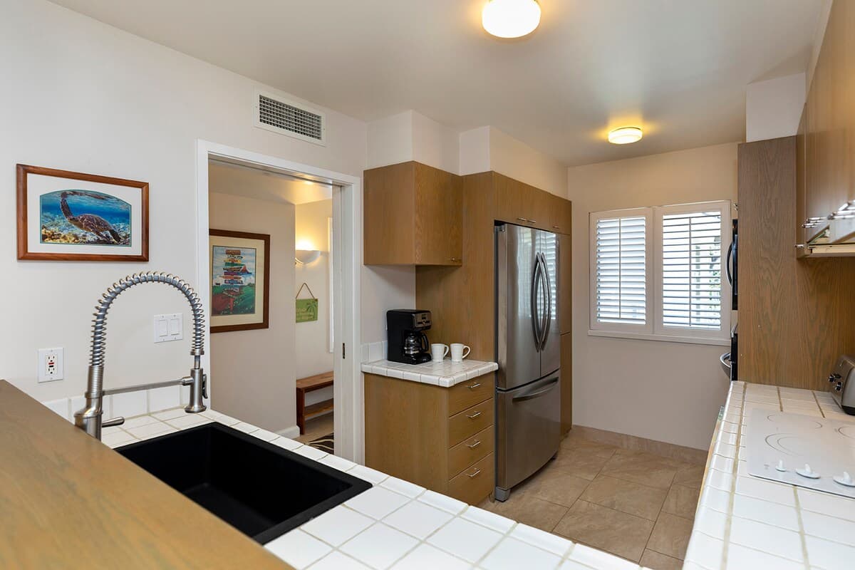 Ocean View Penthouse with huge wrap around lanai. - Photo 5