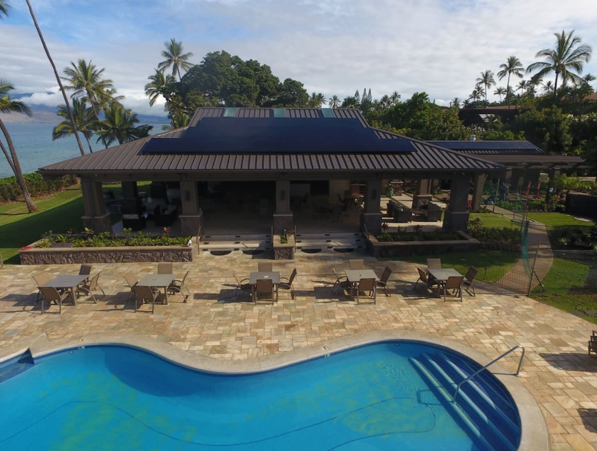 Condo in Kihei · ★4.94 · Studio · 1 bed · 1 bath - Photo 1