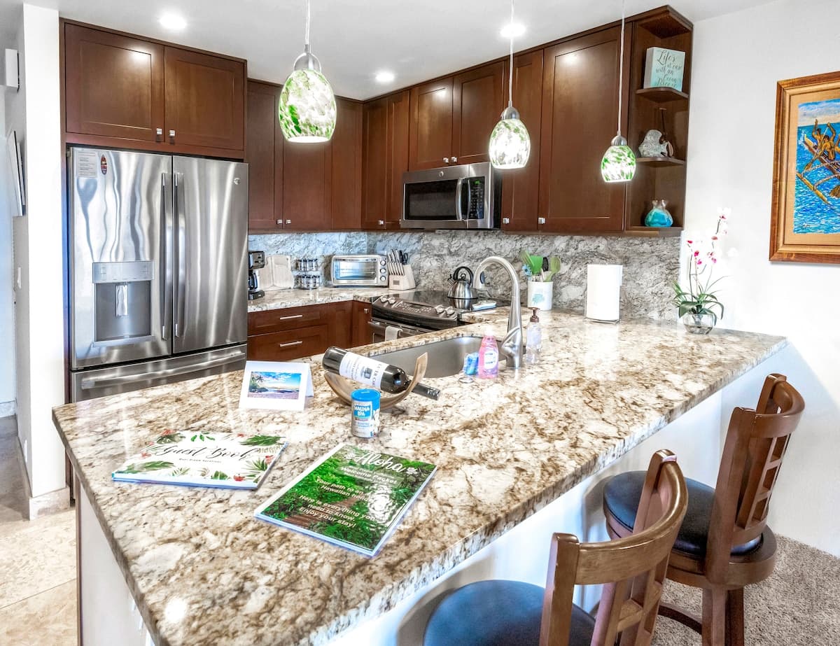 Condo in Kihei · ★4.98 · 2 bedrooms · 4 beds · 2 private baths - Photo 2