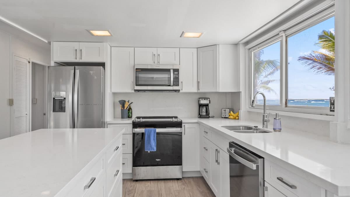 Beachfront Cottage on Oahu's North Shore | Laie - Photo 5